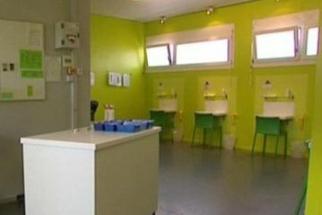 France’s First Drug Consumption Room Inaugurated in Paris
